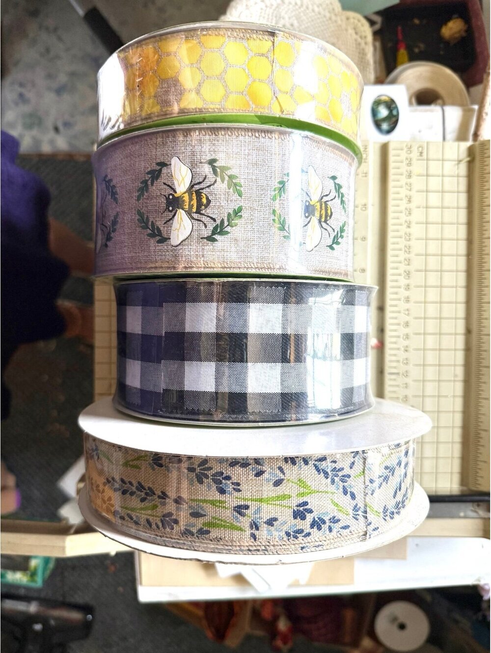 200 yds Wired Ribbon Sam’s Bees Honeycomb Plaid Floral Burlap